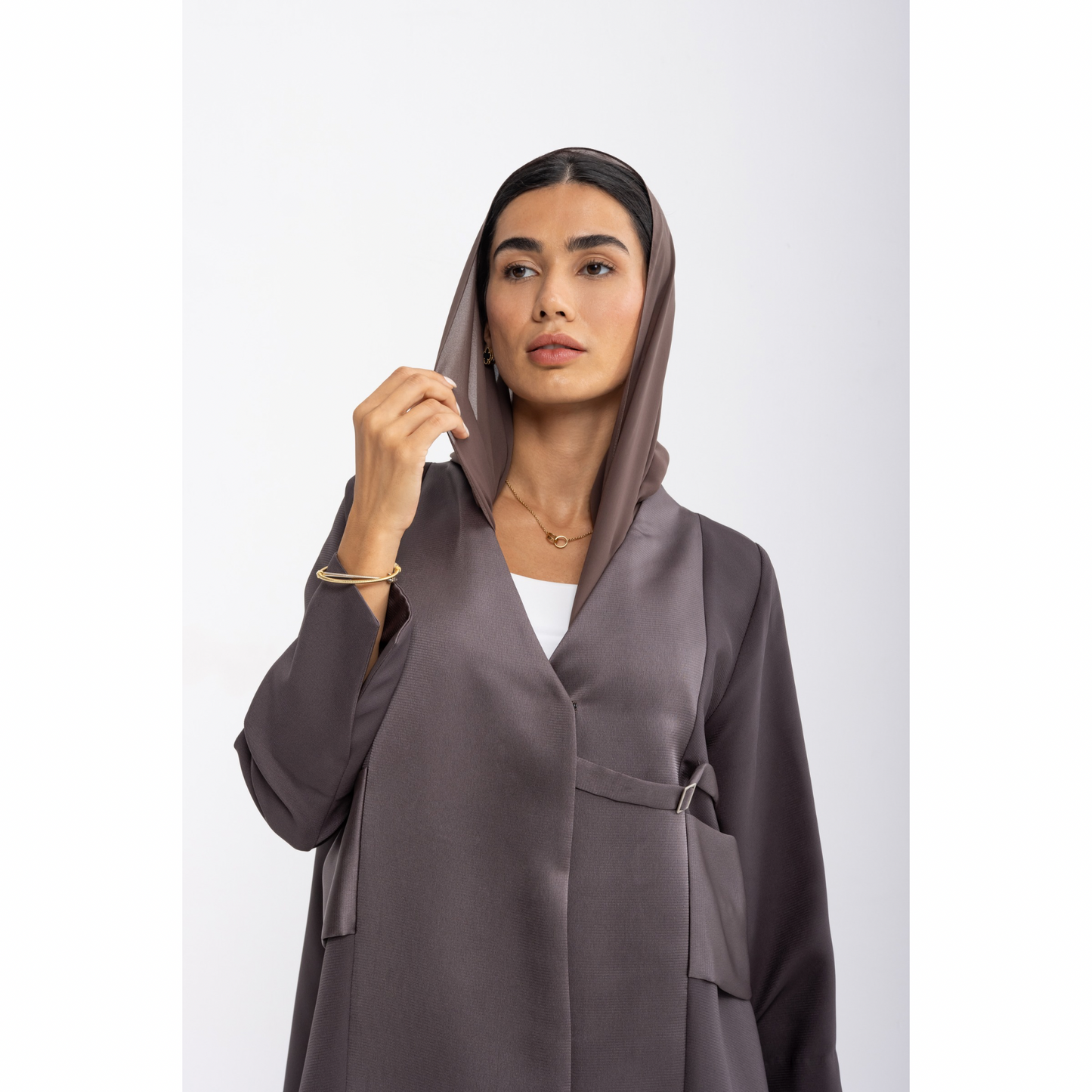 Sleek Wrap Abaya