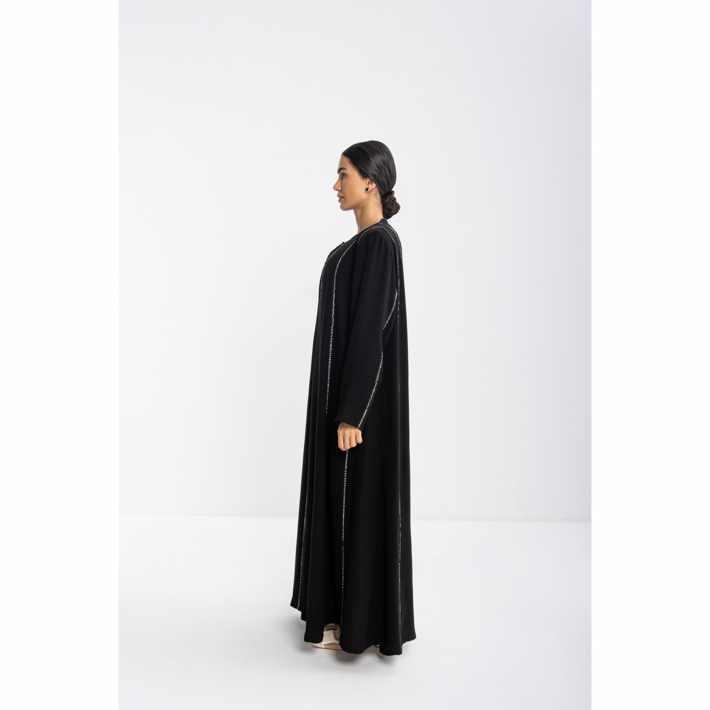 Monolines Abaya