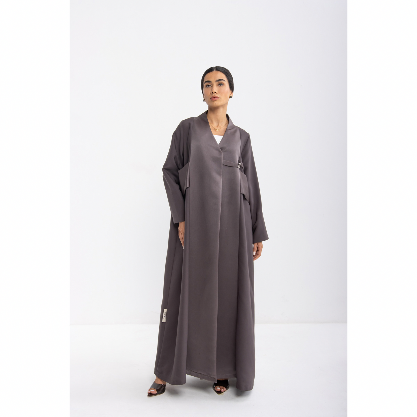 Sleek Wrap Abaya